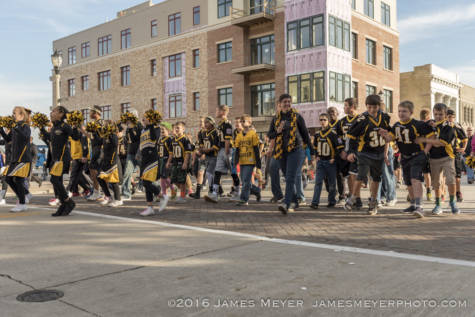 Port Washington homecoming parade 2016